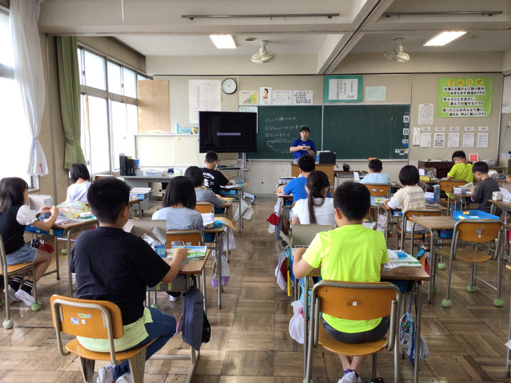 C215f04cb303489ab12b773909f85056
