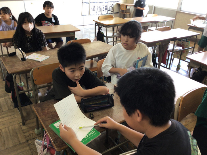 758c755ec0d04a5b93355ec93056d6c8