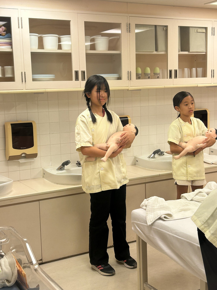 Ef0281412e7546209062f1ce4cc76da2