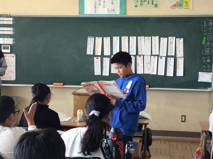 270f32e0786b4f61aedd01cf4283b5bf