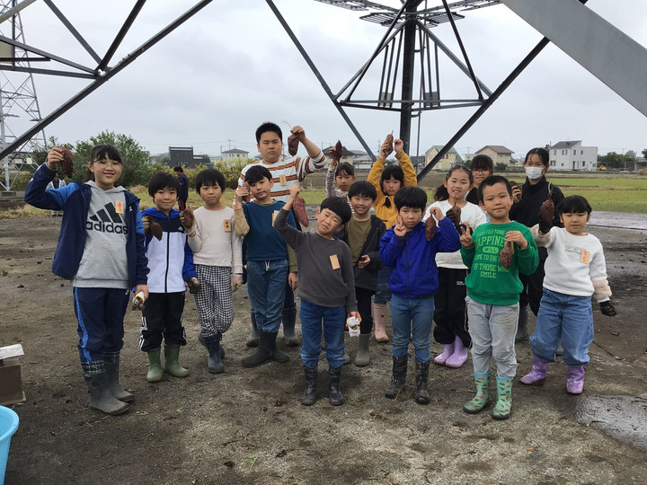 5e9bc818ec1845709905d6ea76776b1b