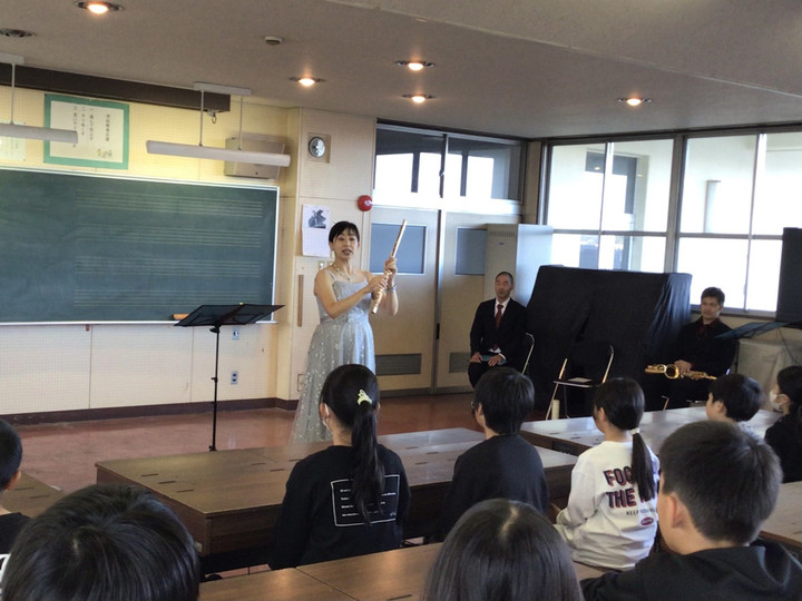 0cd04283d1a3407182f83cf013e254f5