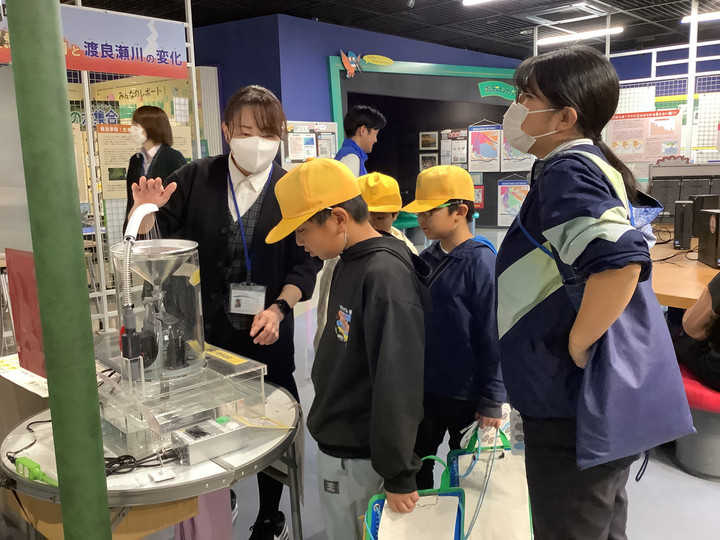 3d2fb990476c4f63b77337599ce54fca