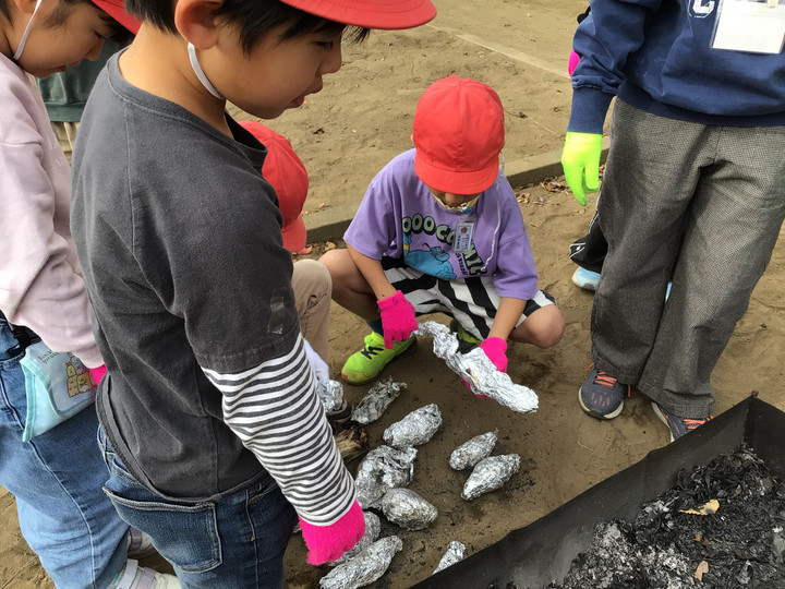 416b3f8b3dd548e59d12ab3ac48346e0