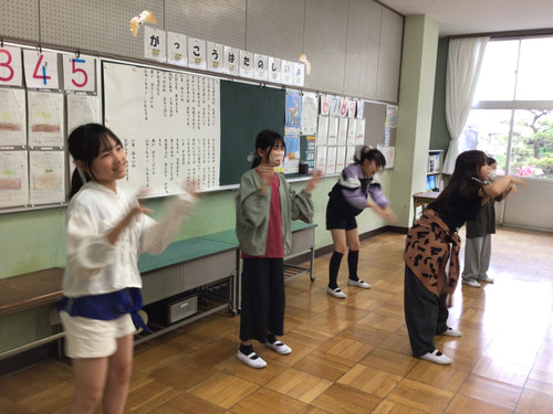 Cf531aeafcac46f0a2662da75655c86a