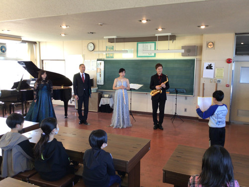 7b26965564d543dfbb19febbce7b1572 7b26965564d543dfbb19febbce7b1572